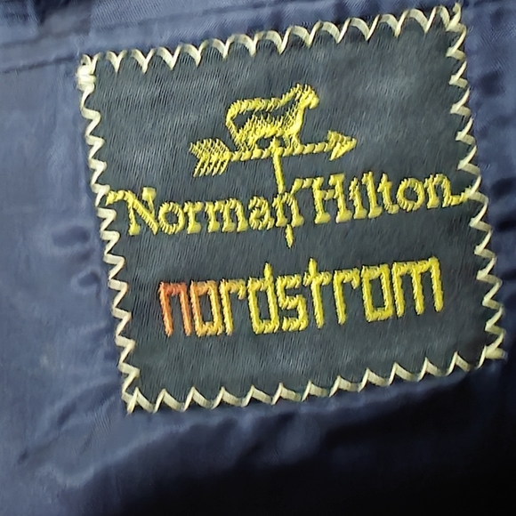 Norman Hilton Nordstrom Vintage Classic Navy Blazer with Gold Buttons Size 40 S - Picture 5 of 8